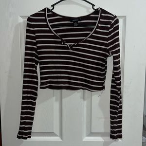 Long sleeve crop top